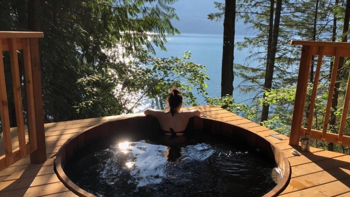 Kaslo Hotel | The Sentinel