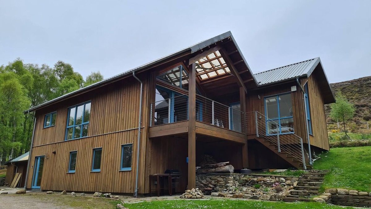 Muir of Ord Cottage | The setting up Strathconon with loch and hill views is truly spectacular.