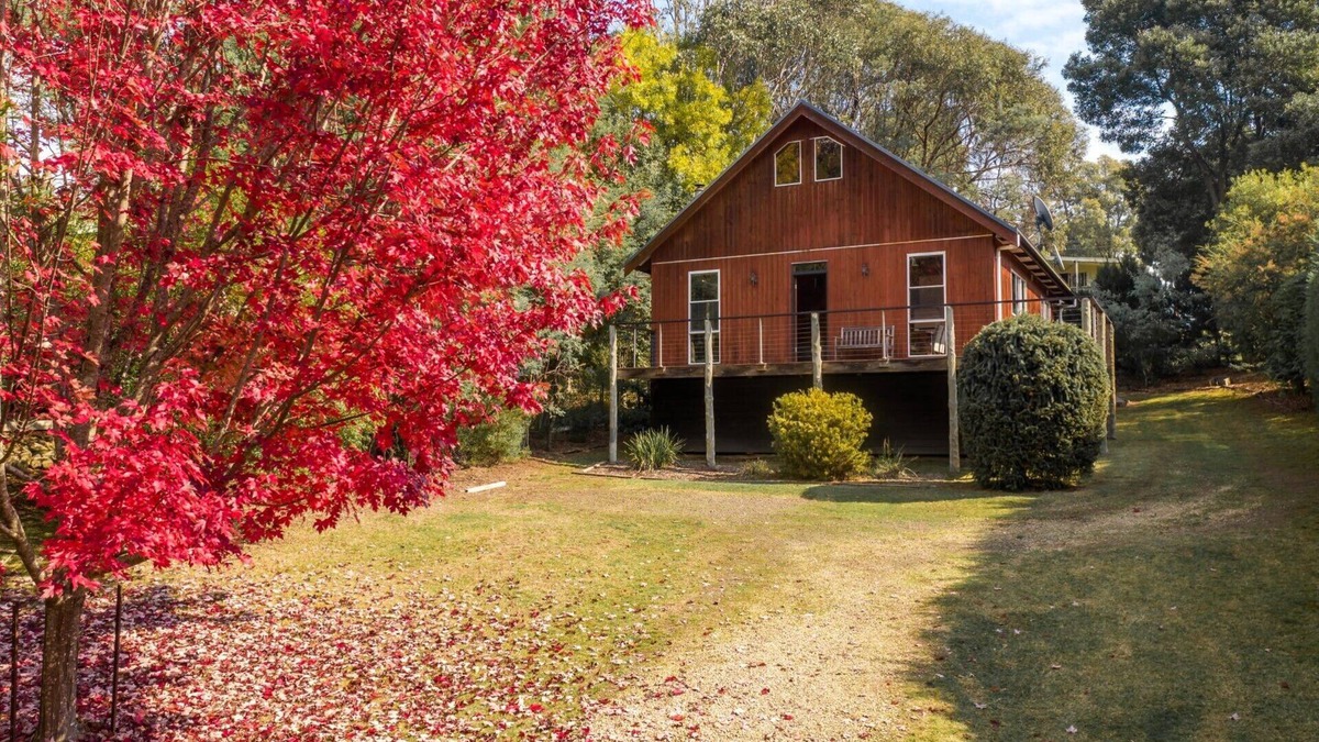 Merrijig House | The Shack - Located base of Mt Buller
