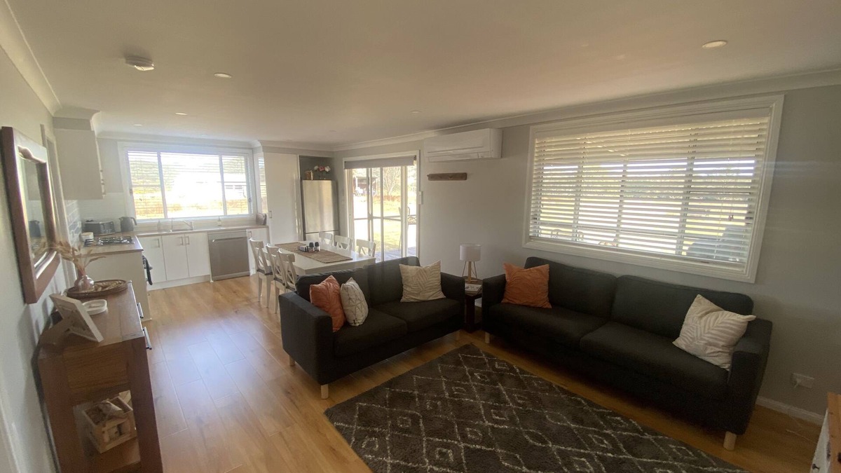 Grattai Cottage | The Shearer’s Cottage. Rural Retreat