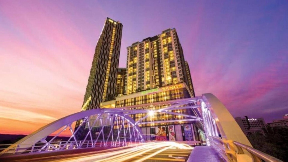 Bunga Paya Pantai Apartment | The Shore Apartment @ Melaka River