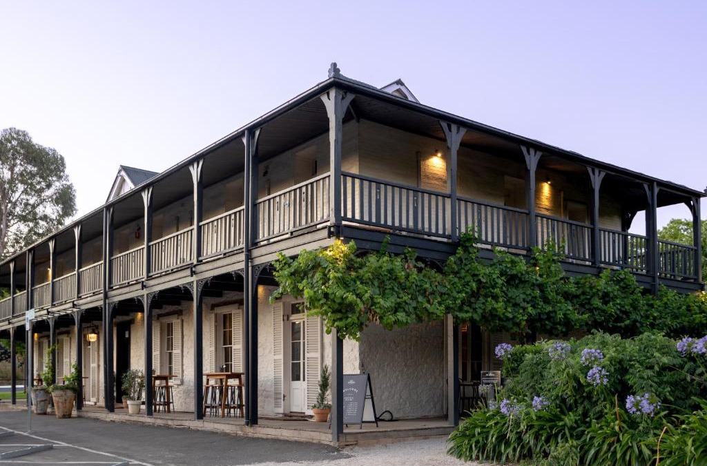 Jugiong Apartment | The Sir George