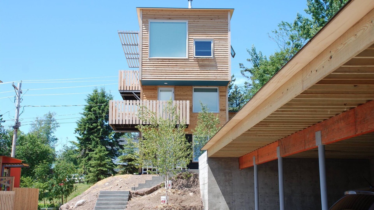 Grand Marais House | The SkyHouse- Life as Art- Sauna Available