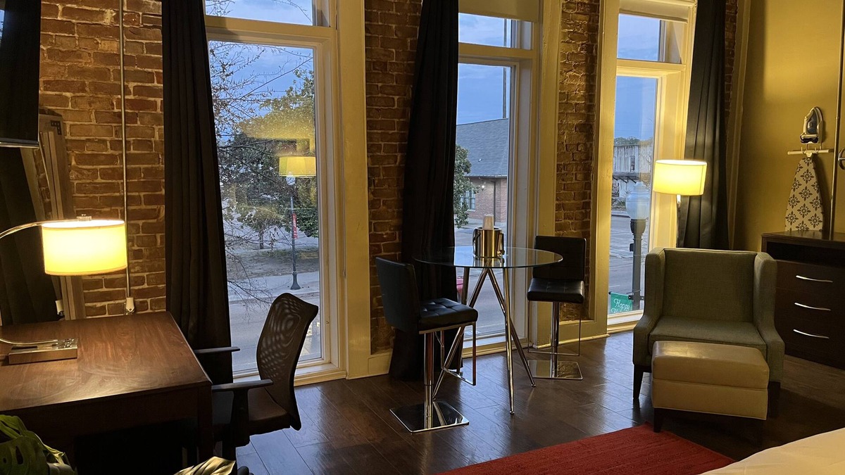 Greenville Hotel | The Skylight