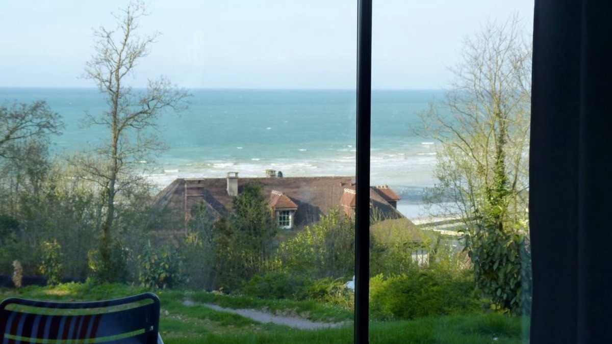 Hautot-sur-Mer Apartment | The small Zeph, 2 minutes from the beach on foot