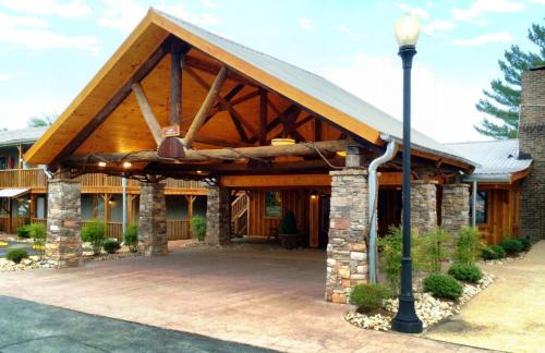 Monteagle Hotel | The Smoke House Lodge