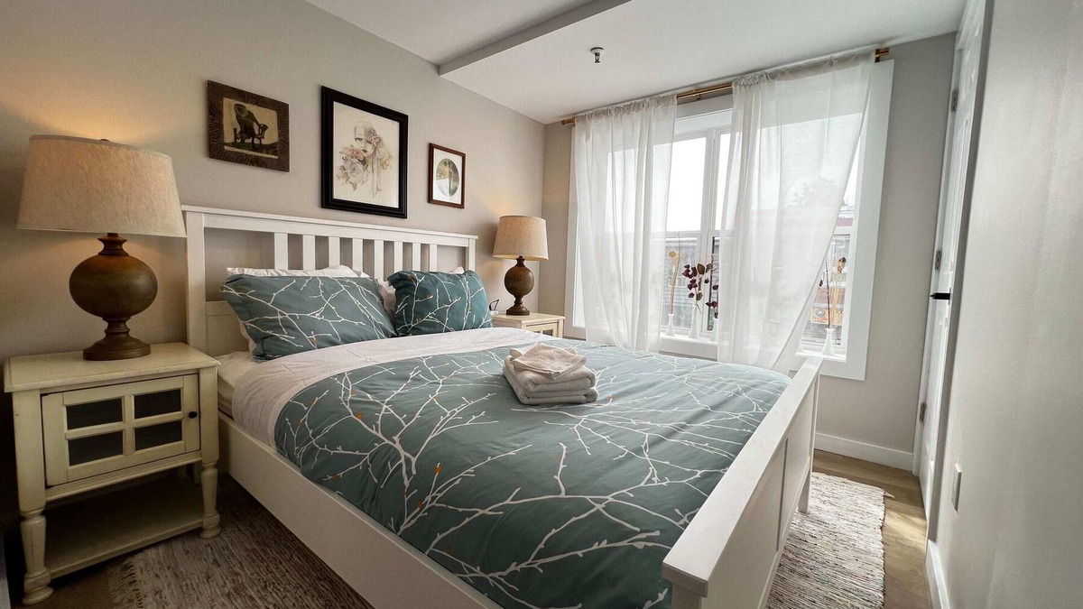 Downtown Apartment | The Smokestacks, Authentic NS Experience