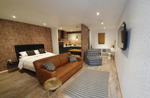Bourne Apartment | The Snug Bourne