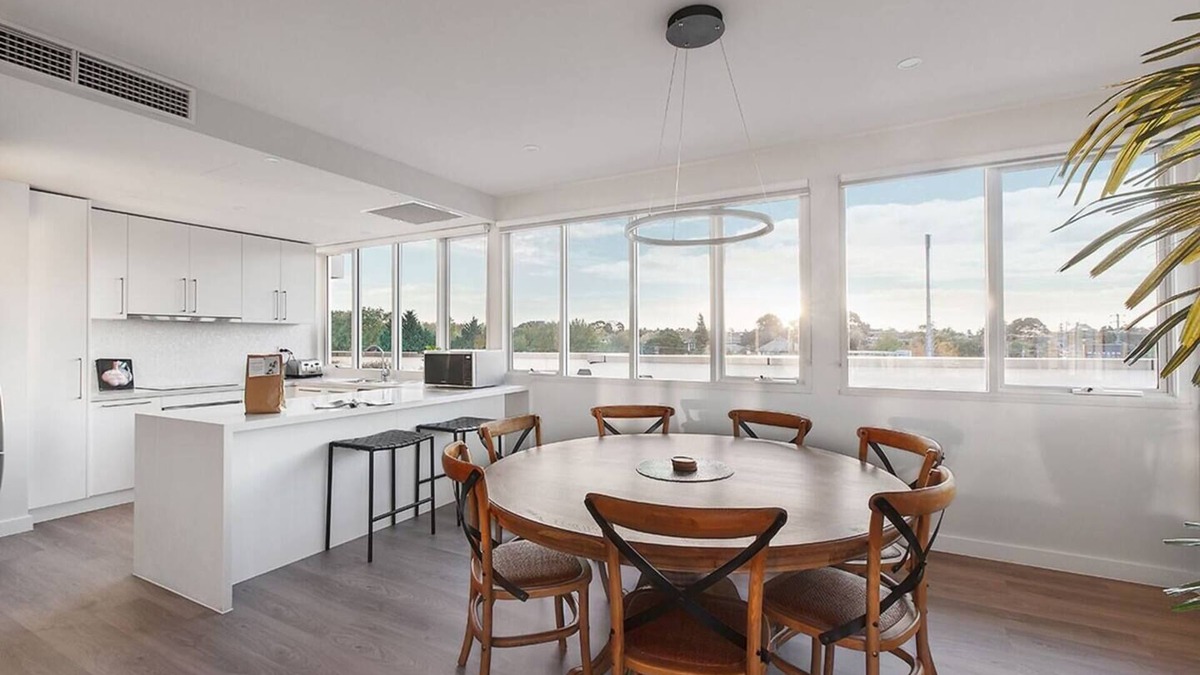 Armadale Apartment | The Soleil Stylish Penthouse with Private Terrace