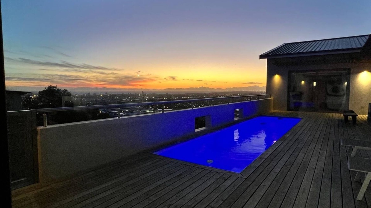 Helderberg Rural House | The Somer House Luxusvilla mit Pool und Meerblick in Somerset West Nahe Kapstadt