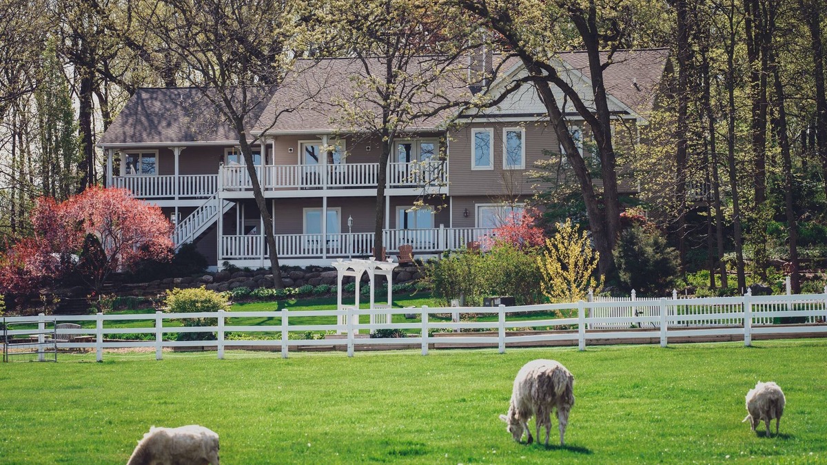 Madison House | The Speckled Hen Inn B&B