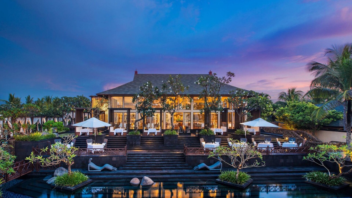 BTDC Hotel | The St. Regis Bali Resort