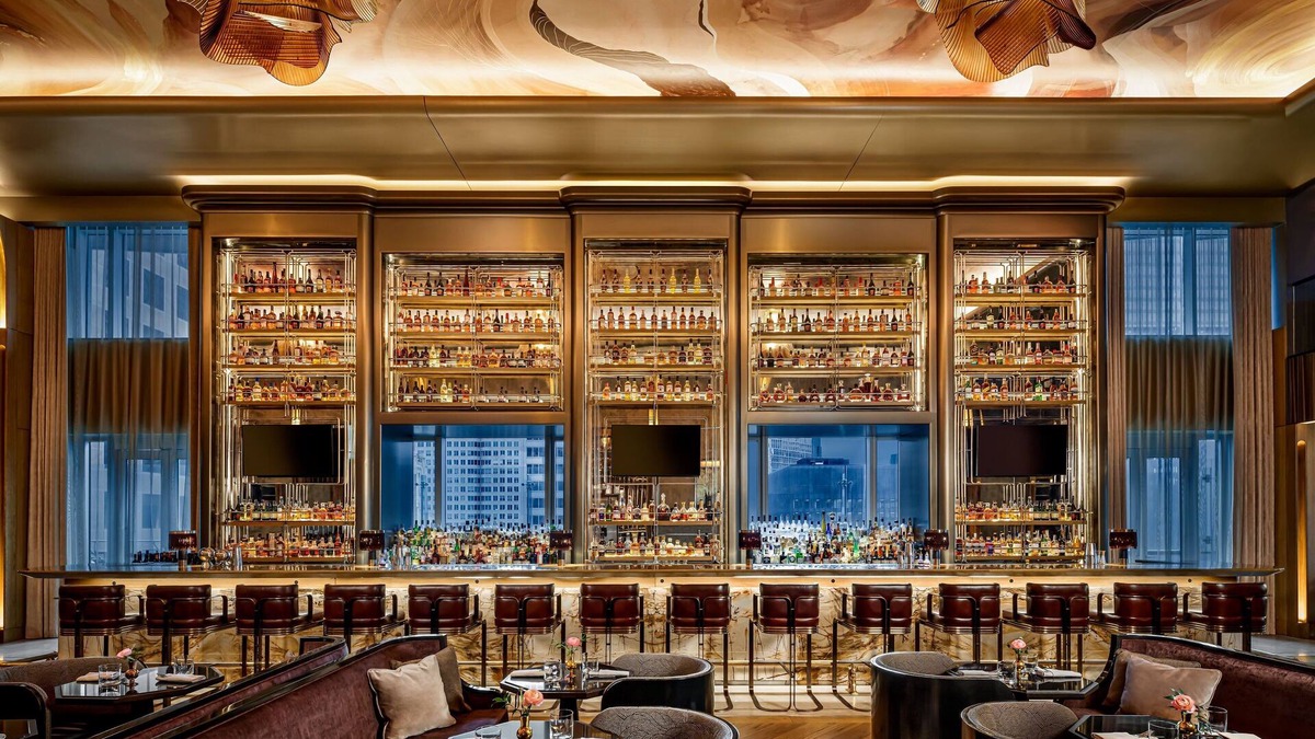 Financial District Hotel | The St. Regis Toronto