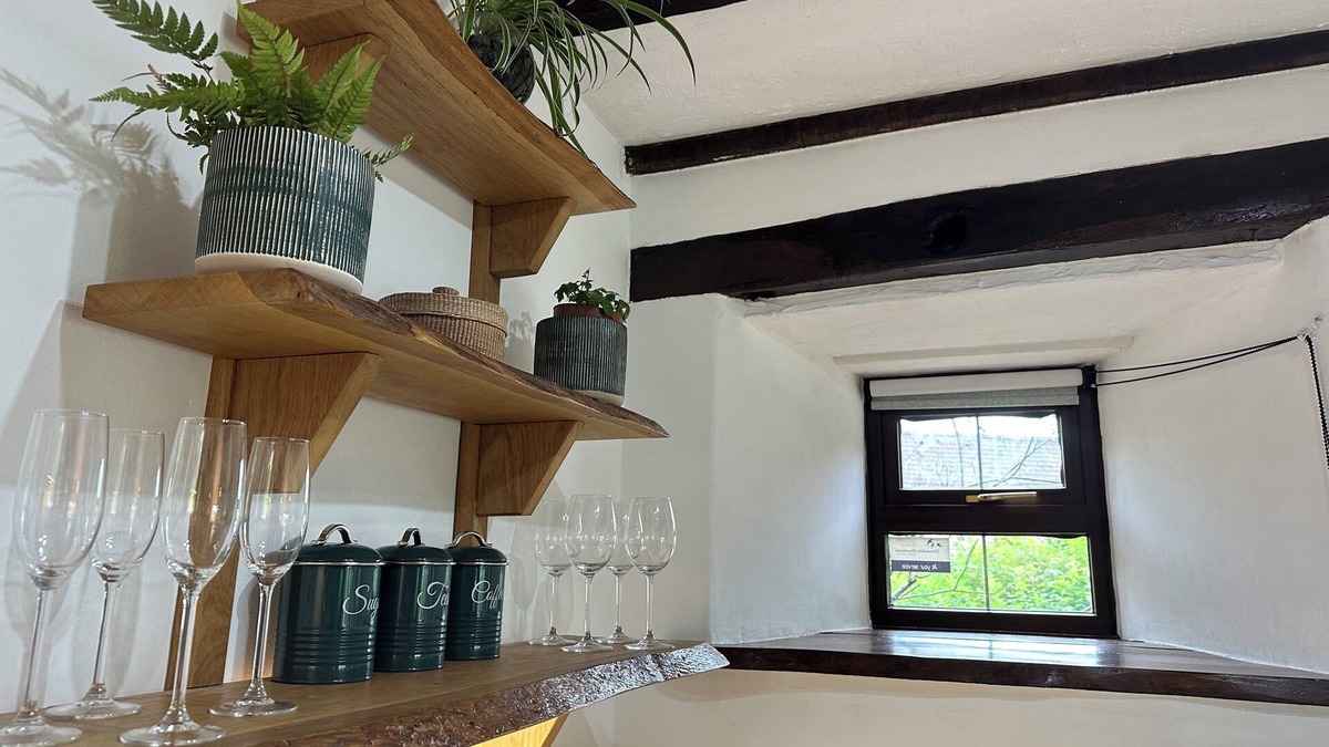 Crediton Ski Chalet | The Stable at West Aish Farm