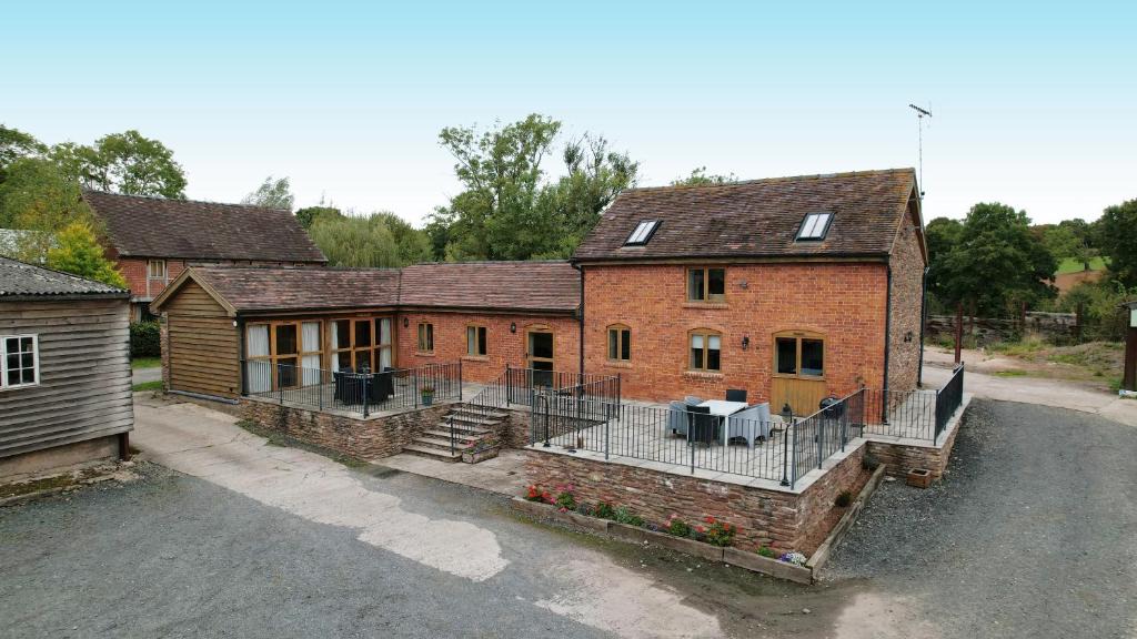Little Cowarne House | The Stables