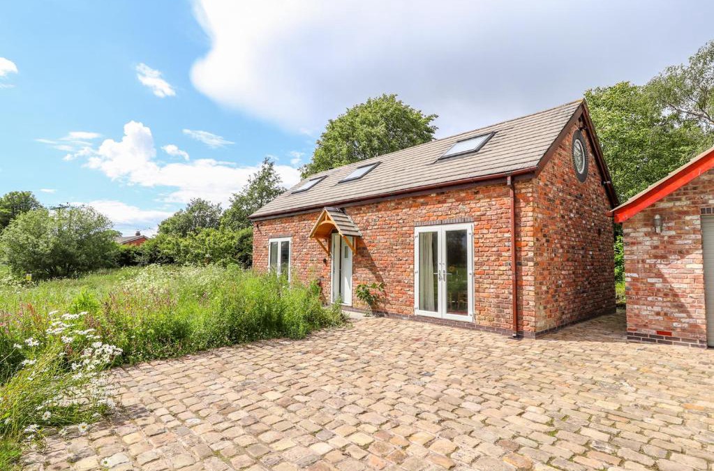 Norley House | The Stables