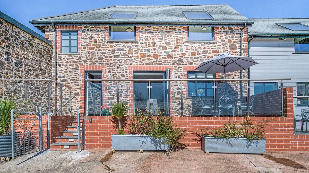Thelbridge Apartment | The Stables - UK49089