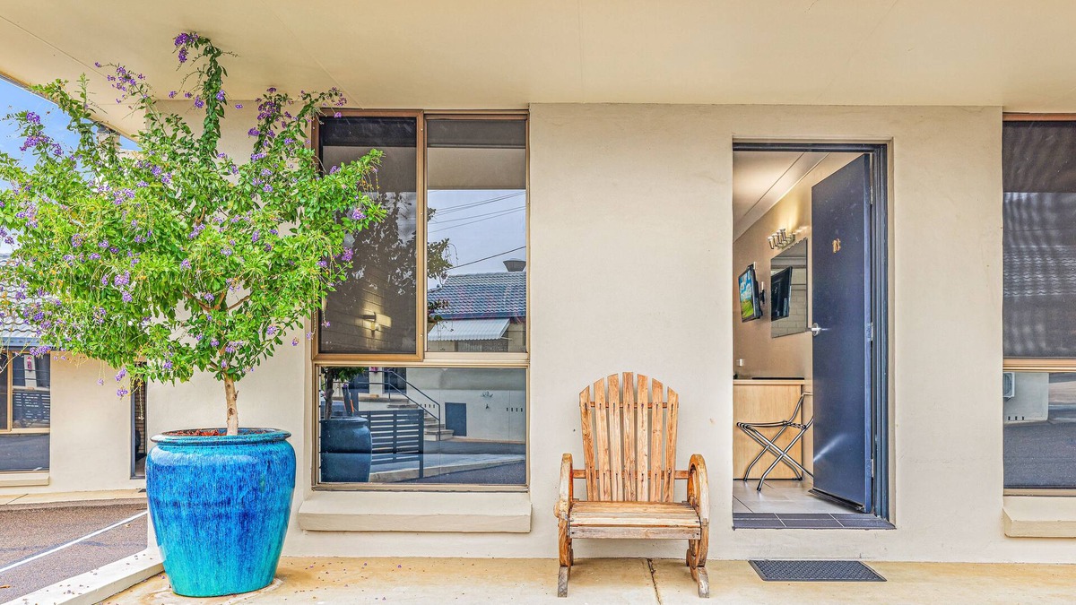 East Tamworth Hotel | The Stagecoach Inn Motel