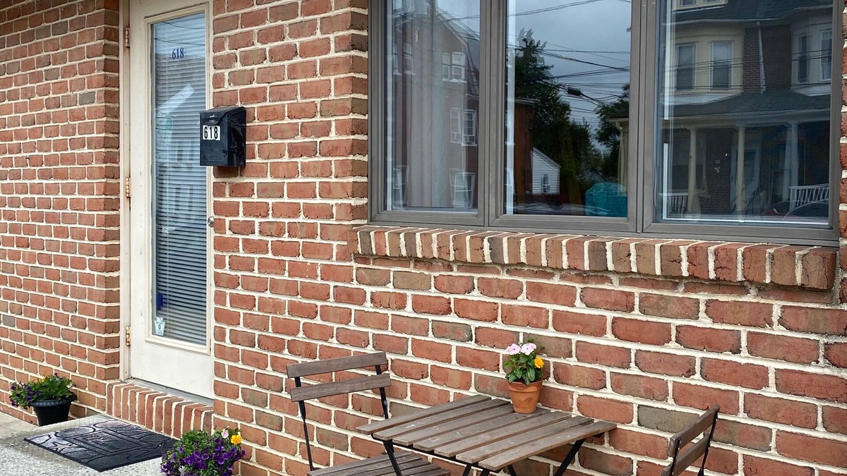 Bethlehem Apartment | The Star of Bethlehem ⭐️ A Walking Distance Downtown Bethlehem Home Base.