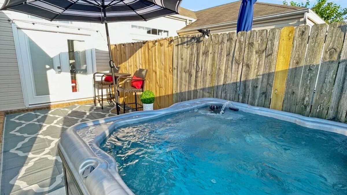 Bentonville - Fayetteville House | The Stay at Steuben, Hot Tub, 2 houses, 6 BR