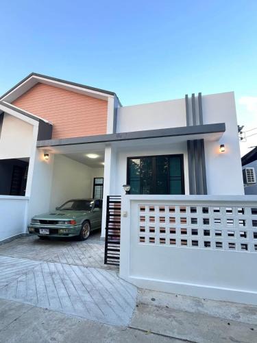 Pattani House | The Stay Inn