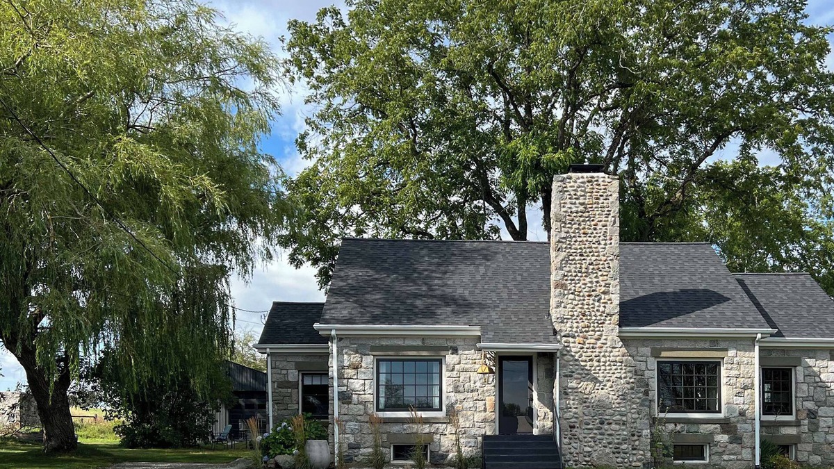Ferndale House | The Stone Cottage of Ferndale
