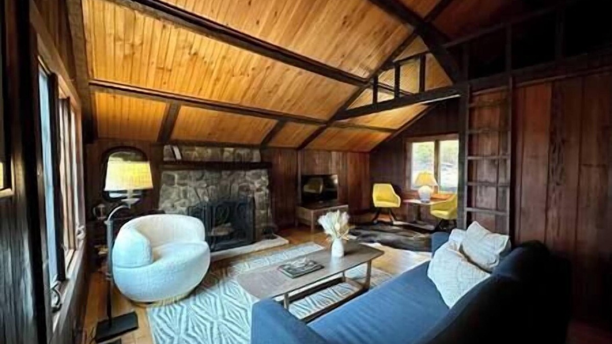 Lake Mohawk House | The Stonefire Cabin!