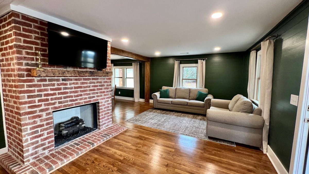 Jefferson Other | The Storey Place - fully restored 2 br/2 bth. Peaceful & Serene Farmstead.