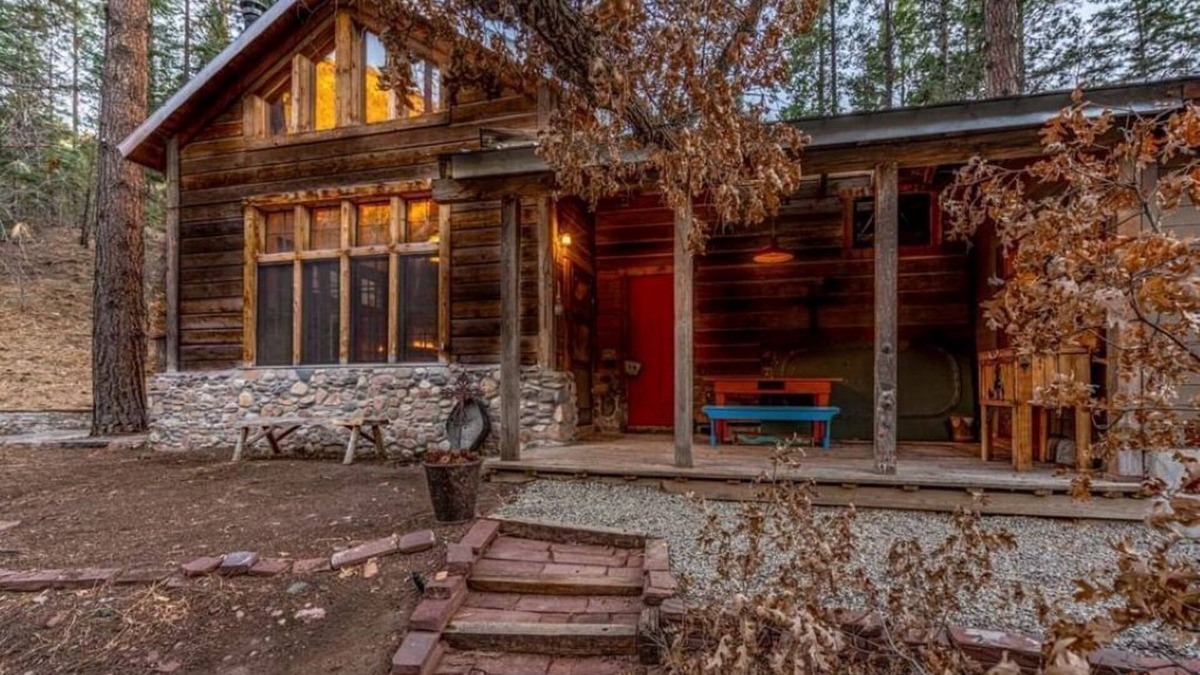 Santa Fe Cabin | The Storybook Cabin in the Santa Fe Forest