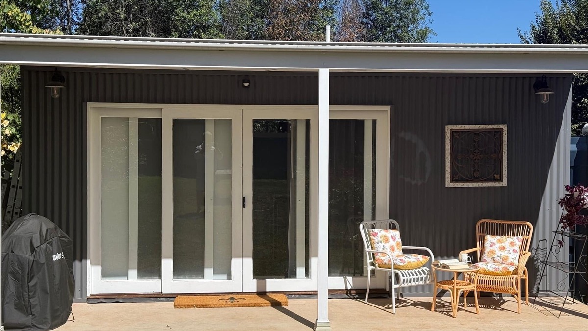 Yass Apartment | The Studio - 1 min drive to centre of town 35 mins to ACT 45 mins from Goulburn