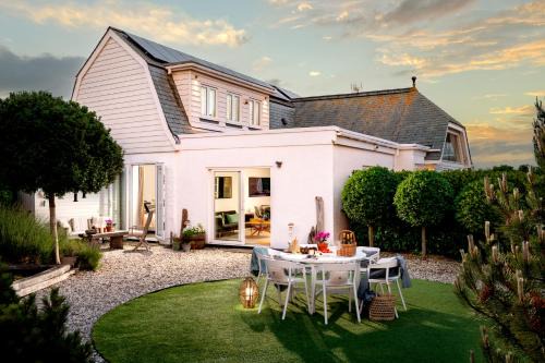 Pevensey House | The Studio