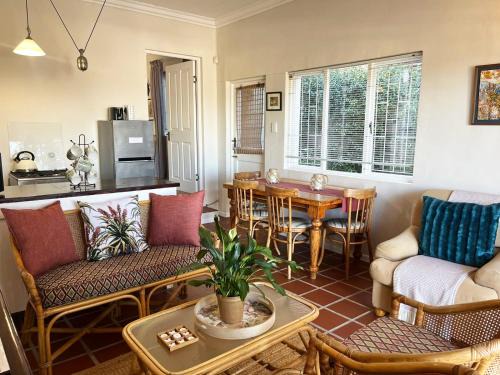 Old Place Apartment | The Studio on Boekenhout