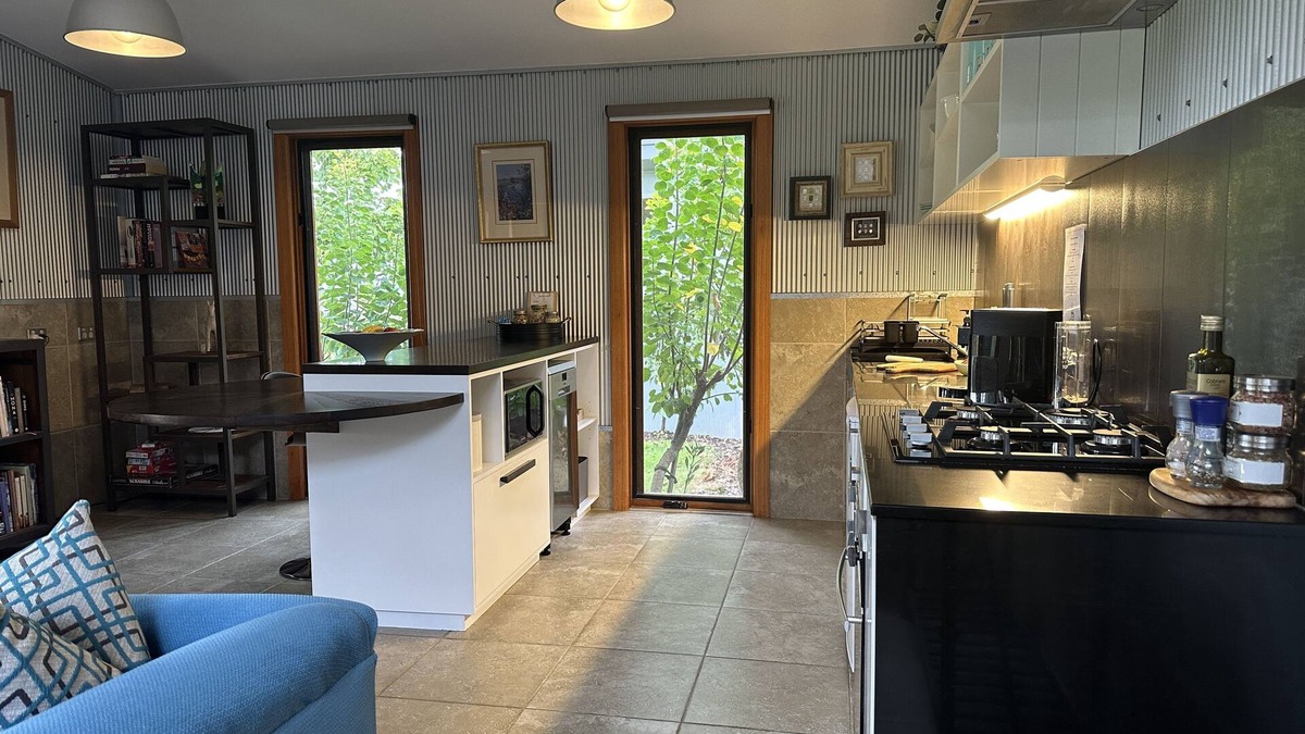 Dixons Creek Bed & Breakfast | The Studio Yarra Valley