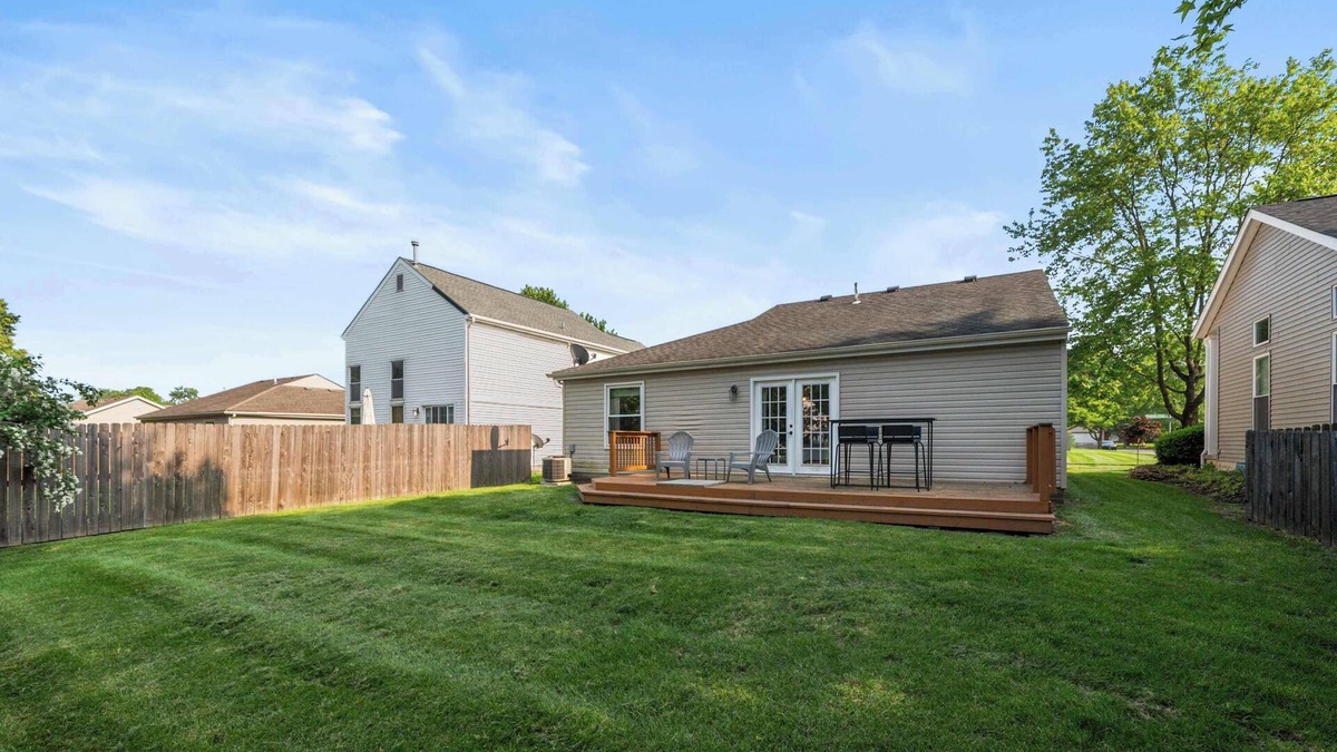 Columbus House | The Suburban Nest - For 6!