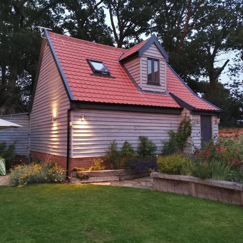 Bury St Edmunds Apartment | The Suffolk Cartlodge