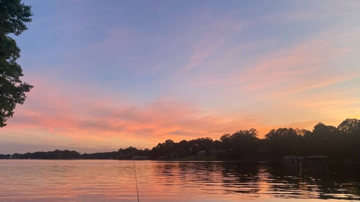 Leesburg Cabin | The Sugar Shack Cabin on Weiss Lake