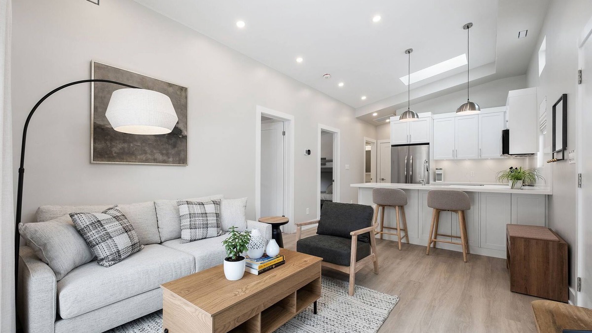 North York House | The Suite Escape: Modern 2 Bed Garden Suite in North York