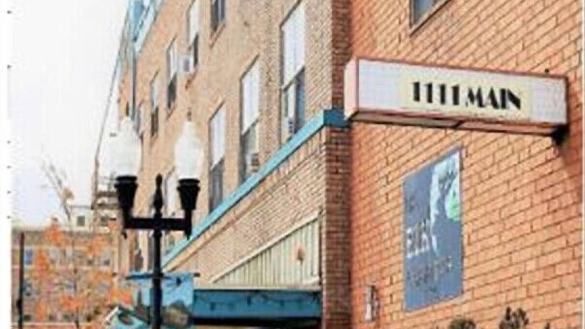 Downtown Klamath Falls Apartment | The Suites at The George 212