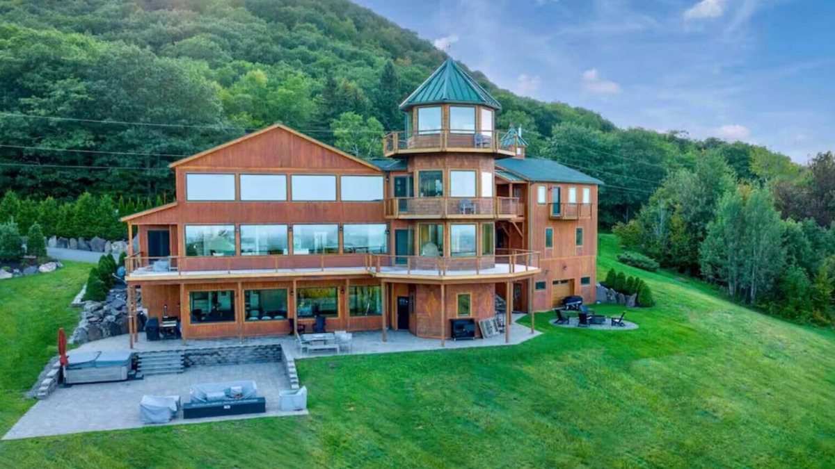 Durham House | The Summit House - Private Upstate Estate with Unmatched Mountain Views