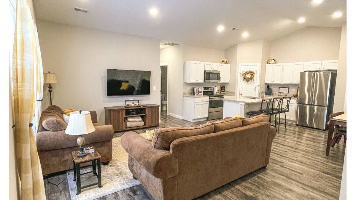 Goddard House | The Sunflower: A bright, joyful stay on the edge of Wichita