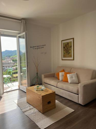 Ronzo-Chienis Apartment | THE SUNFLOWER APARTMENT