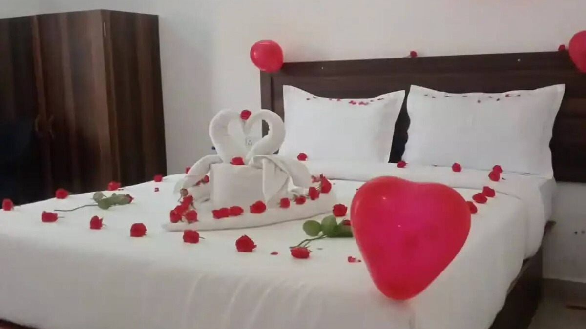 Calangute Hotel | The Sunshine - AC Double Bednn