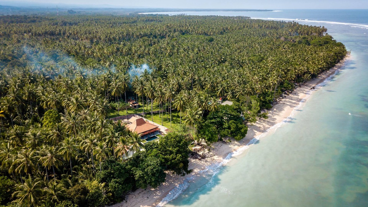 Tanjung Setia Villa | The surf villa in Ujung Bocur