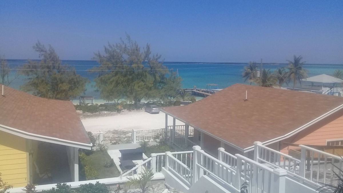 Rolleville Villa | The Swimming Pigs Resort-Blue Marlin