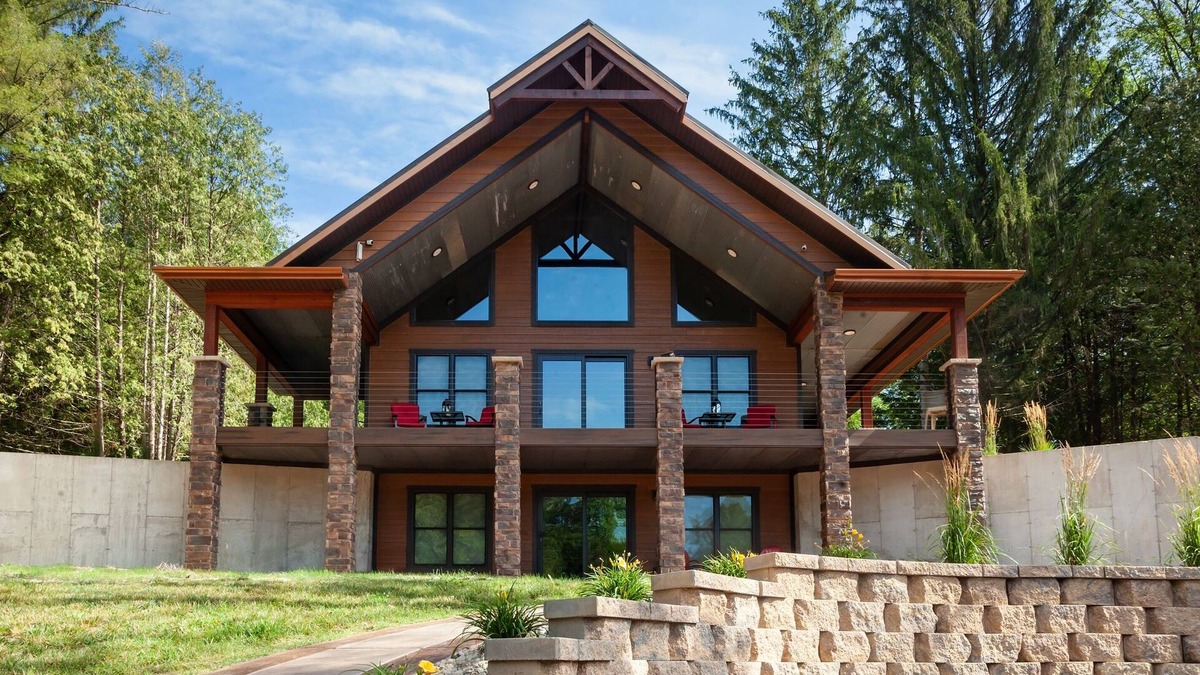 Richland Center Cabin | The Sylvan Cabin w/small lake - @MillCreekCabinsWI