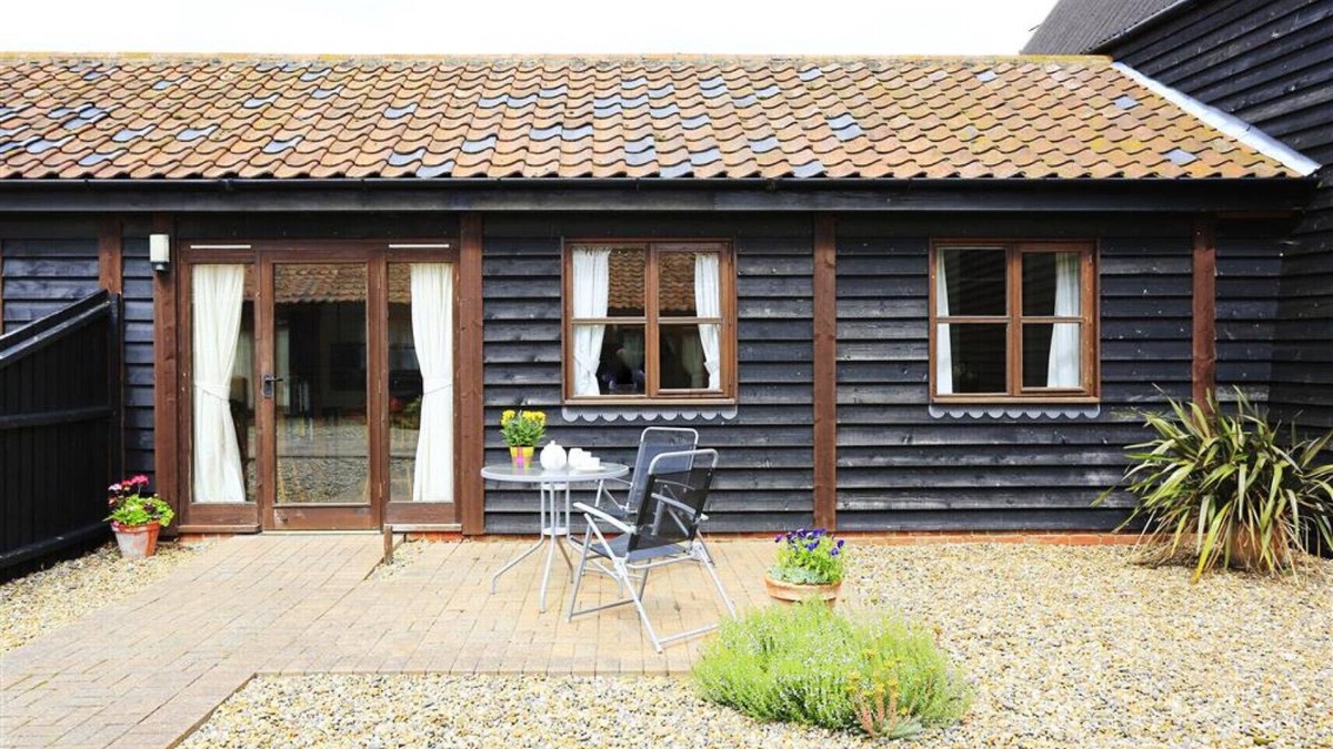 Wangford House | The Tack Room - One Bedroom House, Sleeps 2