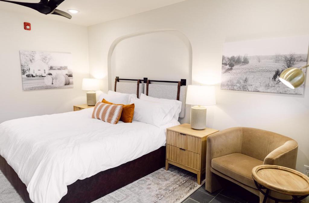 Crawford Hotel | The Tangerine Motel