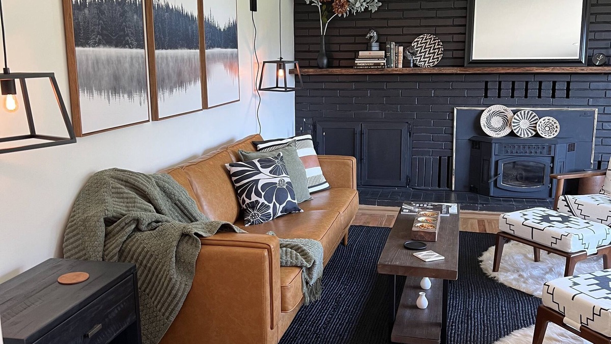 Altaville House | The Tanko House. A charming ranch style house.