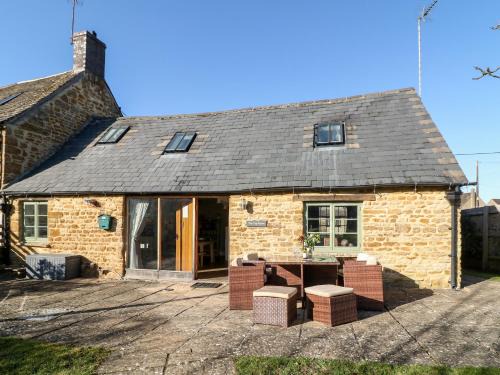 Kingham House | The Tap Room