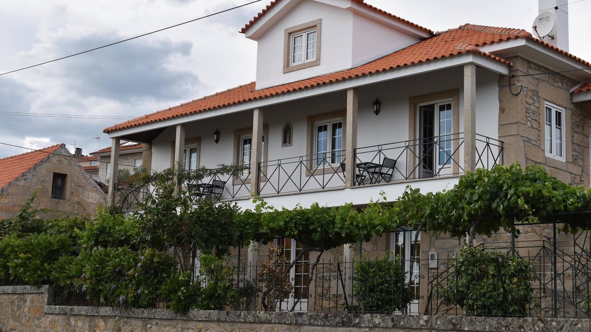 Tralhariz House | The Teacher's House in Douro Valley